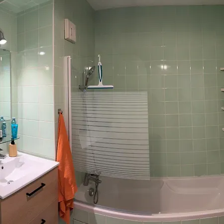 Medreville דירה *